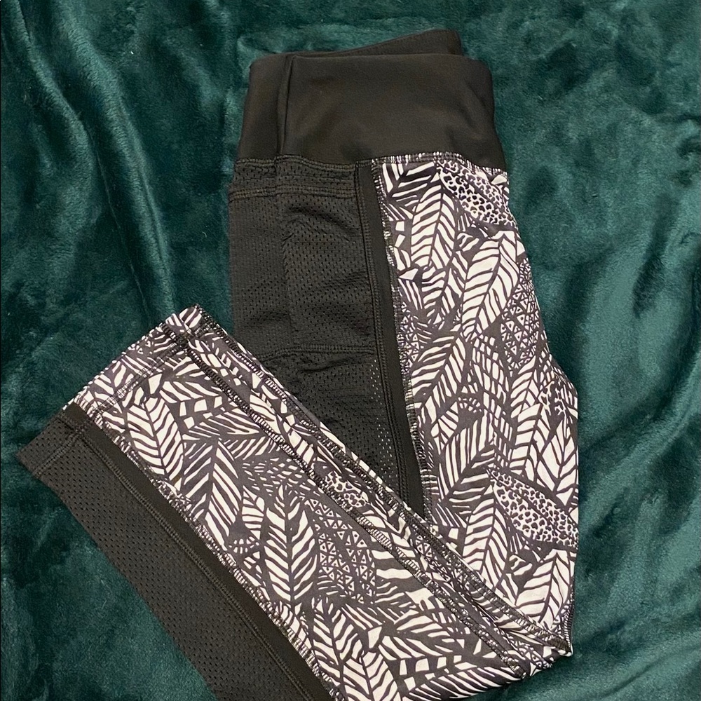 Workout pants - Picture 3 of 3